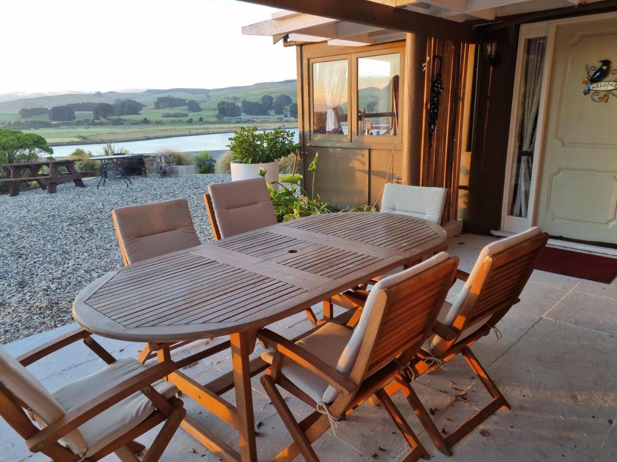 Catlins Lake Sanctuary Owaka Bagian luar foto